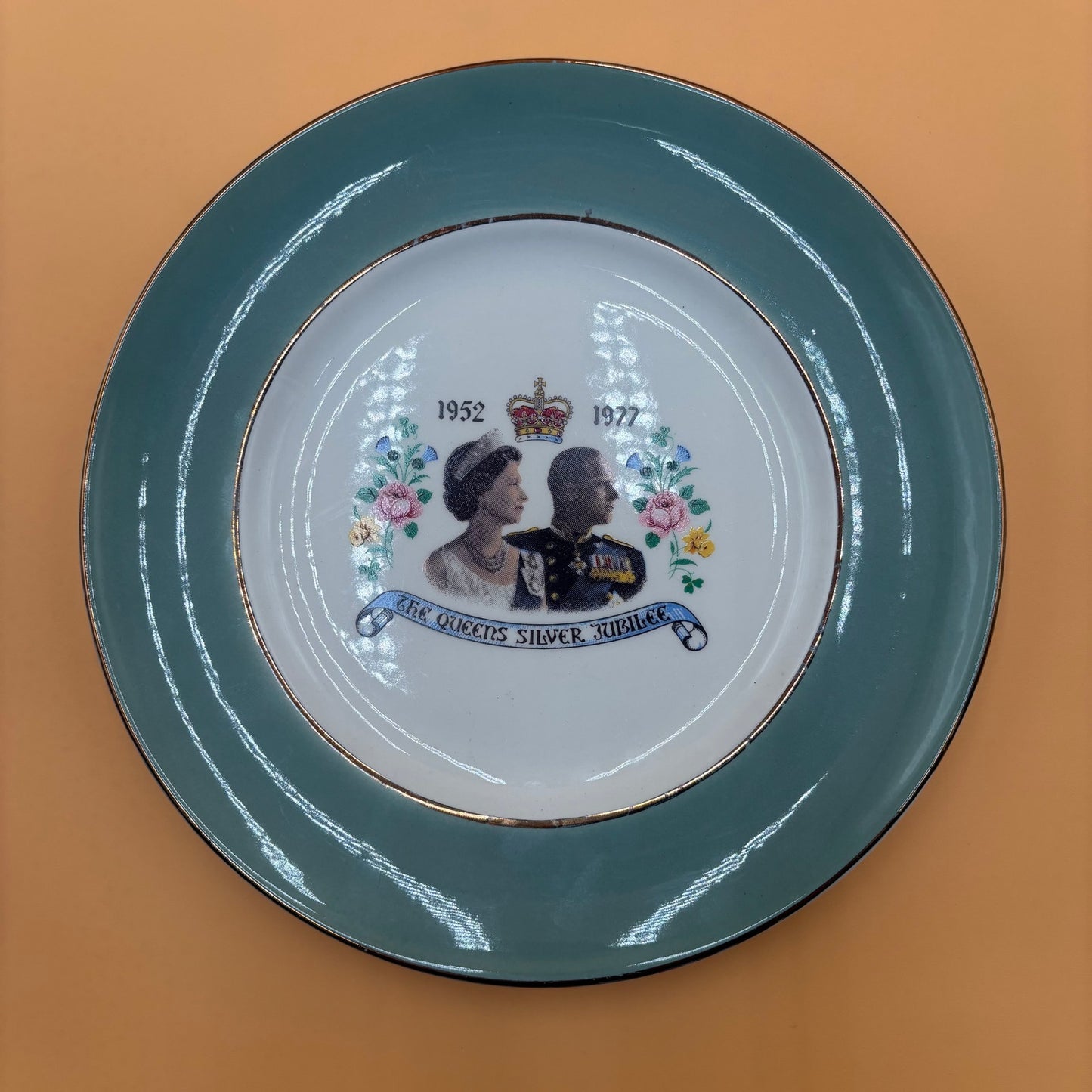 VTG 1977 Queen Elizabeth Silver Jubilee Plate - Western Germany