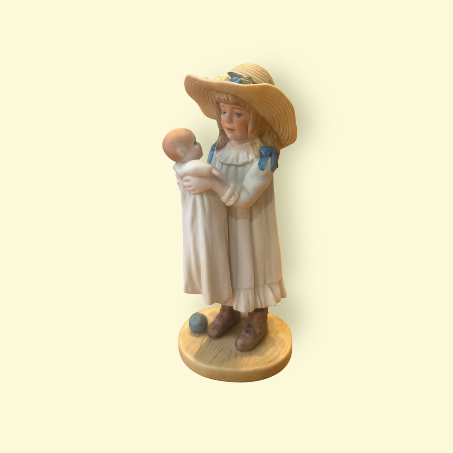 Jan Hagara "Missy" 5” Porcelain Figurine (1984-1985) - Limited Edition - Great Vintage Condition