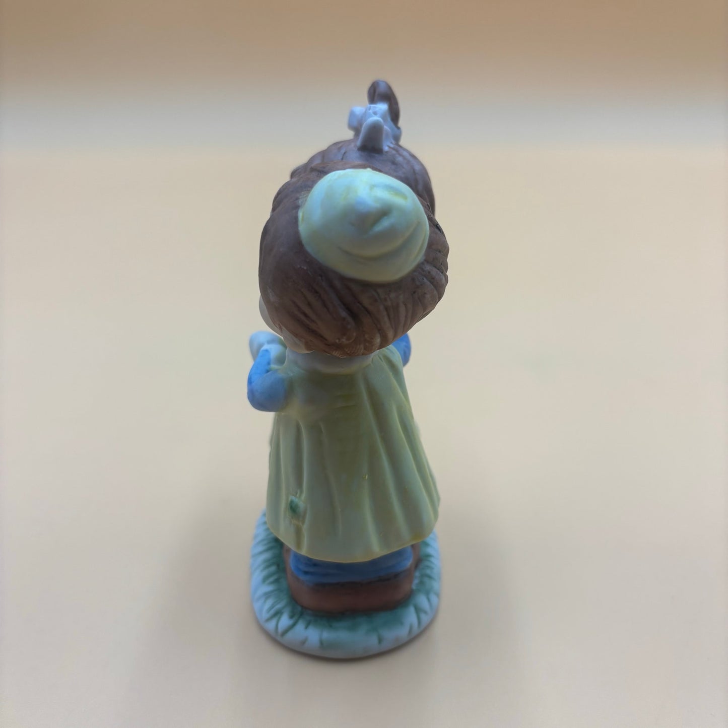 Vintage Crown Royal Hand-Painted Figurine β Boy & Girl Hugging (5β)