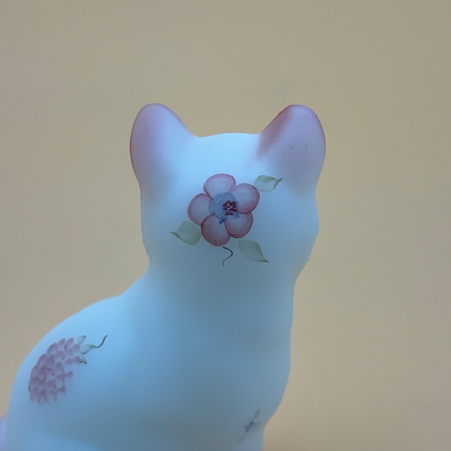 Vintage Fenton Satin Glass Cat Figurine – Hand-Painted & Signed by Artist
