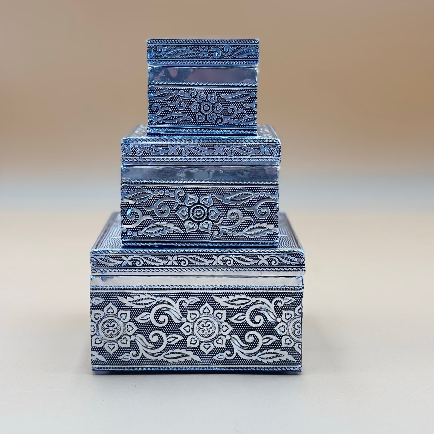 Handcrafted Silver-Toned Maple Leaf Trinket Box Set – 3 Sizes