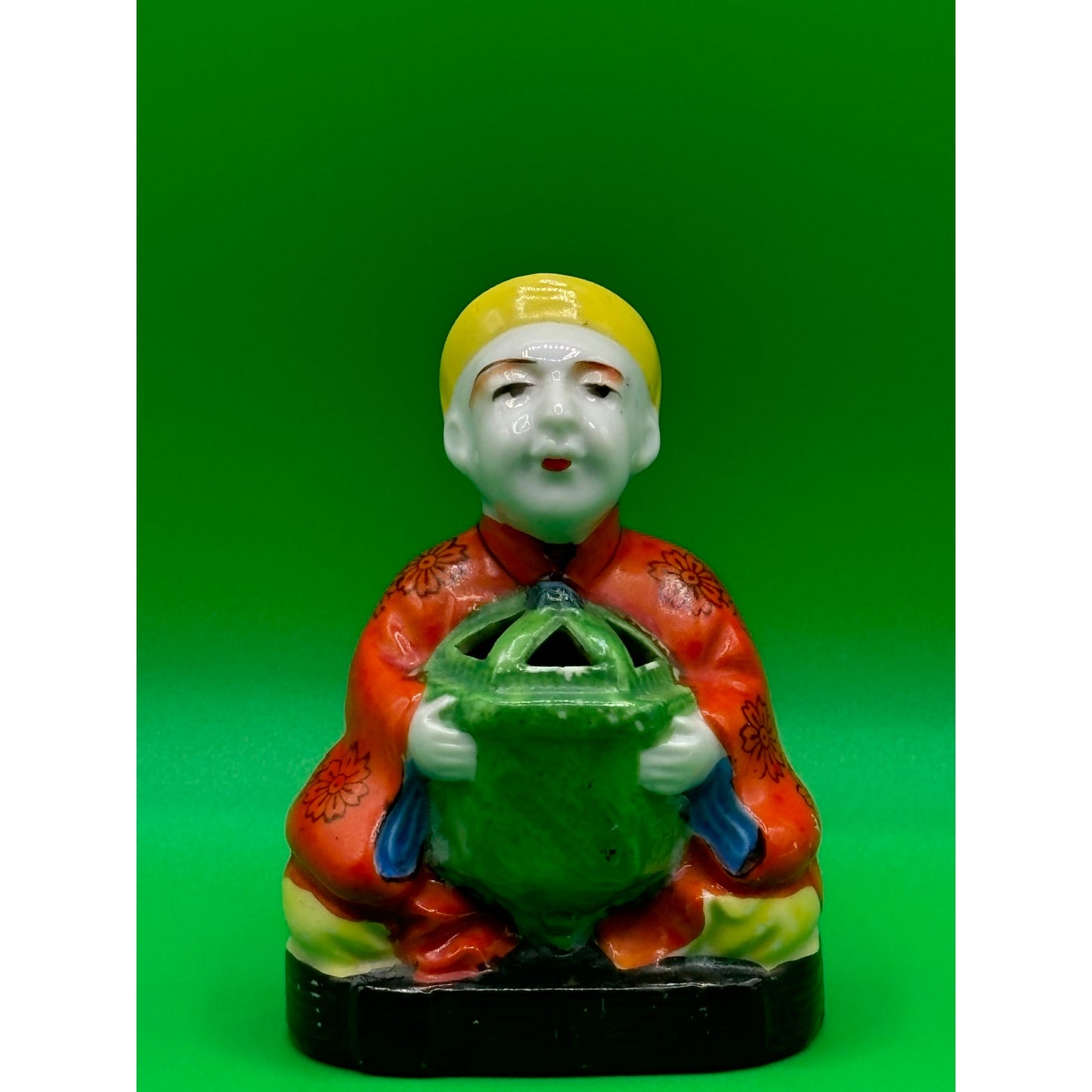 VTG Chinese Porcelain Incense Holder - Colorful Man with Green Basket - 3.25" Tall