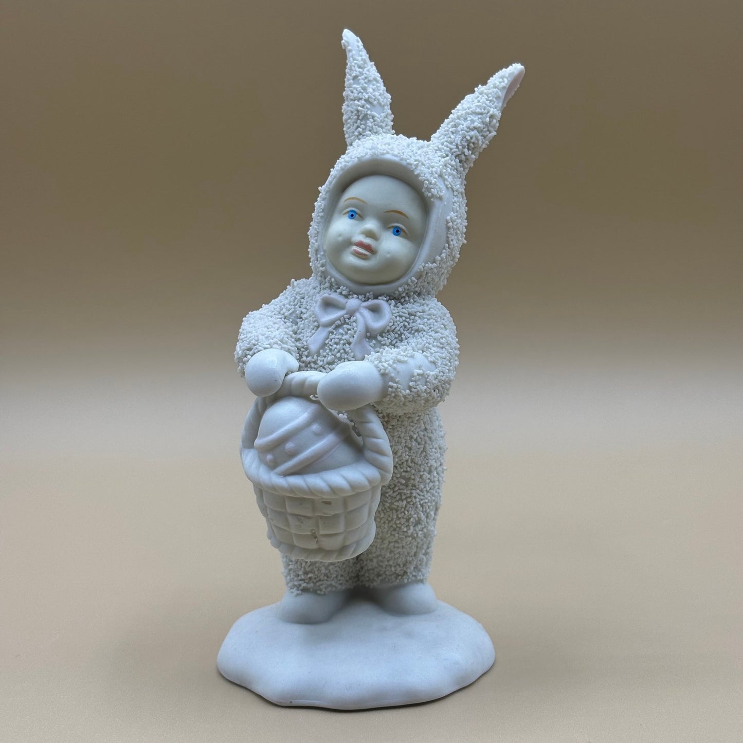 Vintage 1994 Dept 56 Snowbunnies "A Tisket A Tasket" Bunny Figurine