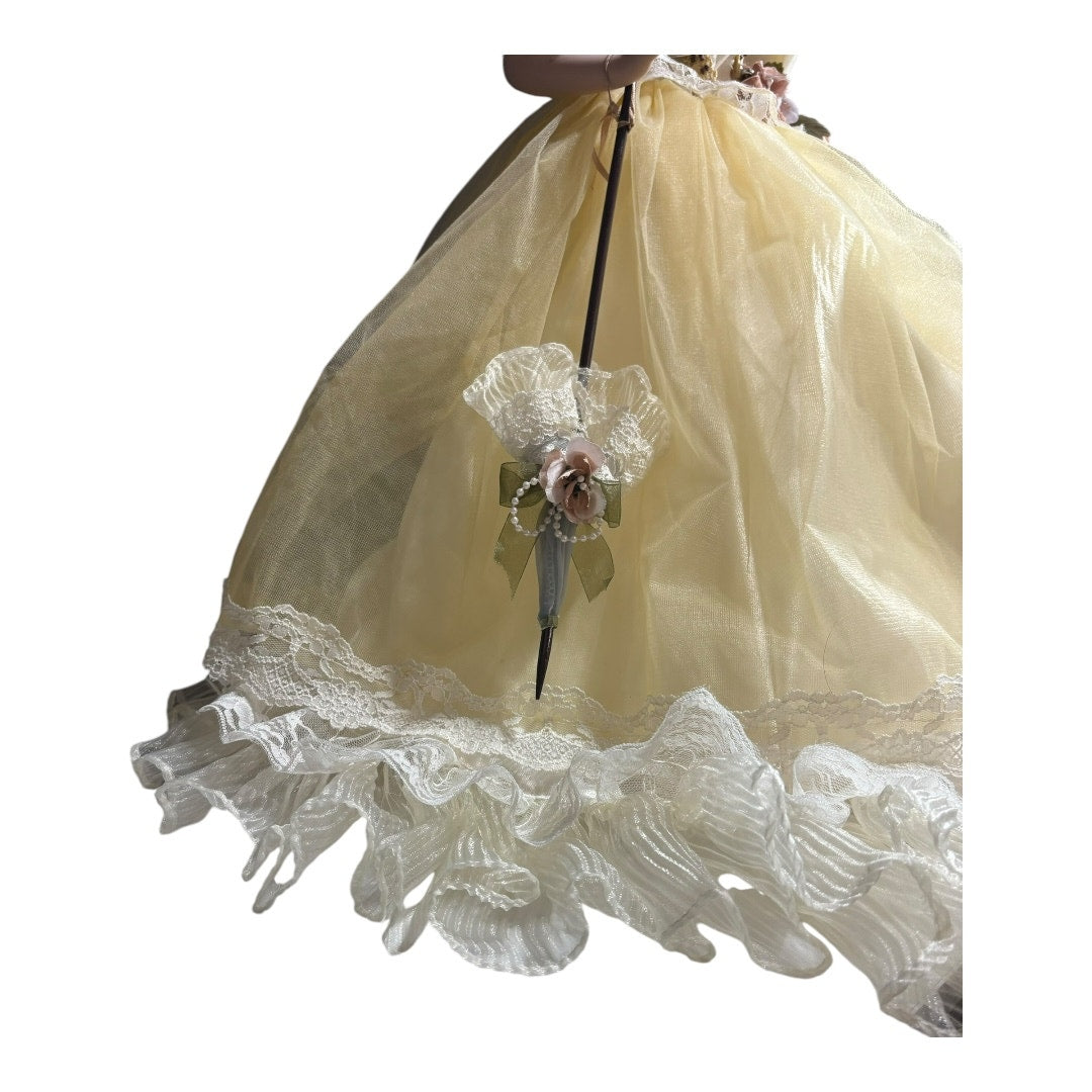 📦 VTG Victorian Style 21" Porcelain Doll - Yellow Ball Gown with Parasol