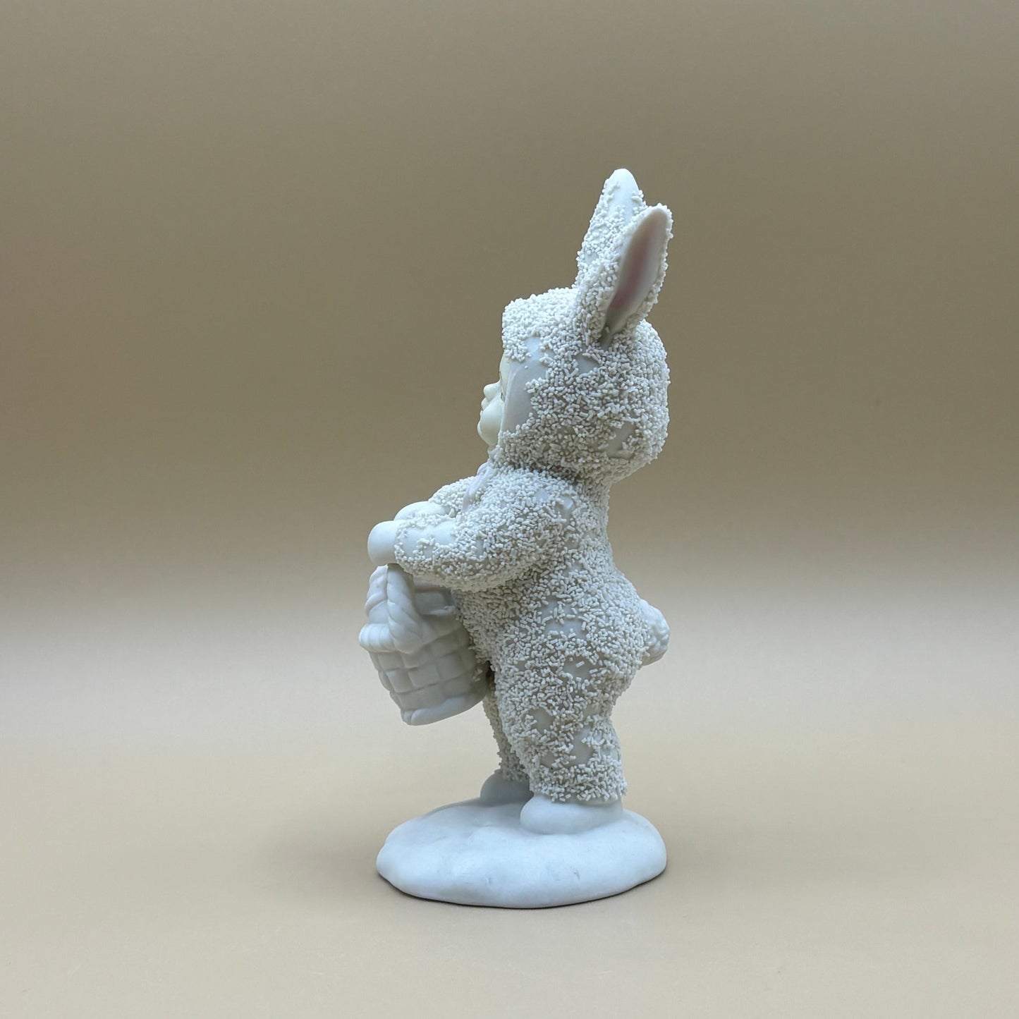 Vintage 1994 Dept 56 Snowbunnies "A Tisket A Tasket" Bunny Figurine